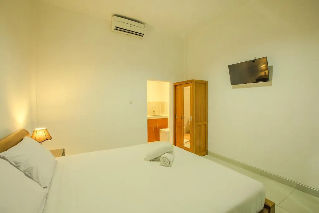 فندق سمينياكفي  Twin House Batubelig 2*,